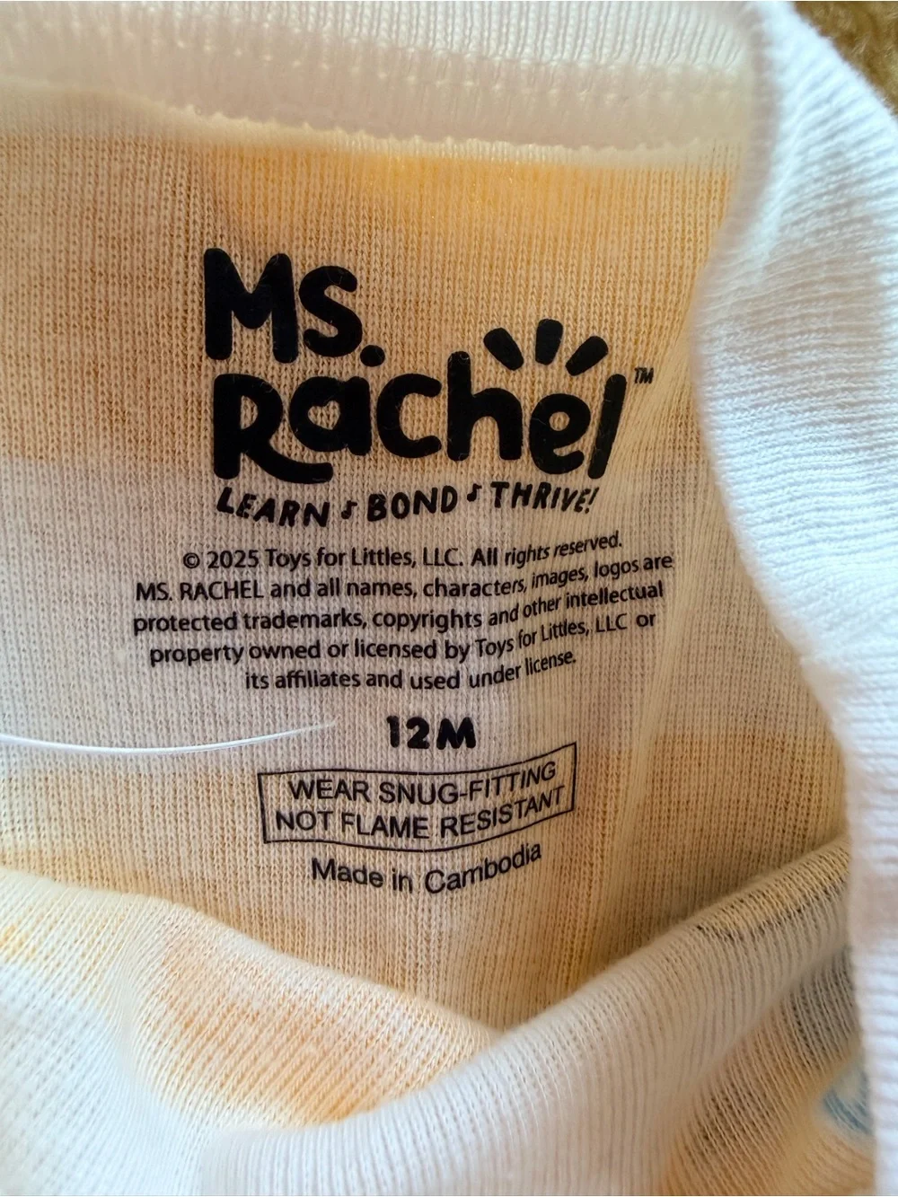 Ms. Rachel 'Wheels on the Bus' Pajama Set | 12 month NWT